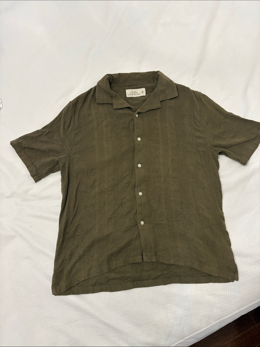 Abercrombie & Fitch Olive Green Short-Sleeve Button-Down Shirt